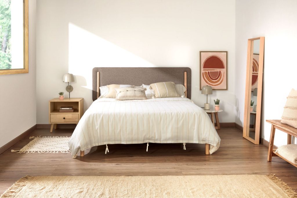 CAMA Shayndel
